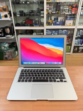 MacBook Air 13 2017 i5 8GB RAM 128GB SSD