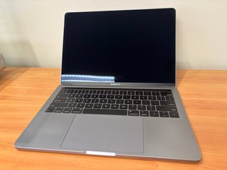 MacBook Pro 13 (2019)