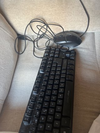 Teclado y Ratón Gaming Trust