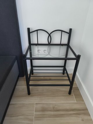 Conjunto Dormitorio: Cómoda y 2 Mesillas