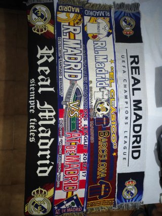 4 Bufandas del Real Madrid