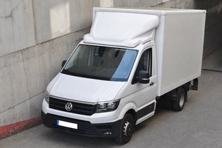 Vw Crafter caja cerrada y plataforma elevador