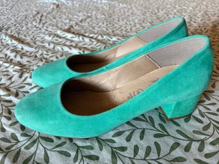 Zapatos de tacón de piel