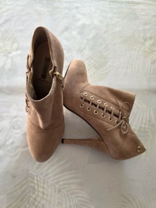 Botines de ante GUESS beige Talla 37