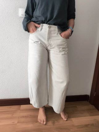 Jeans Anchos Tiro Medio Beige