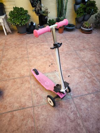 Patinete Infantil de Tres Ruedas Rosa