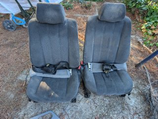 2 Asientos delanteros BMW E34