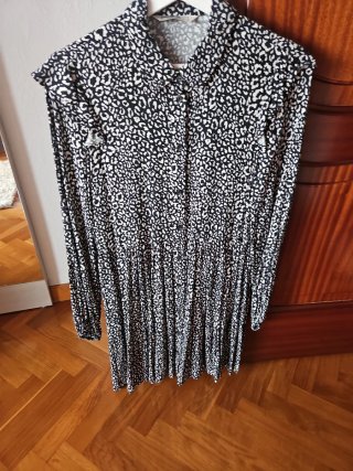 Vestido Stradivarius estampado