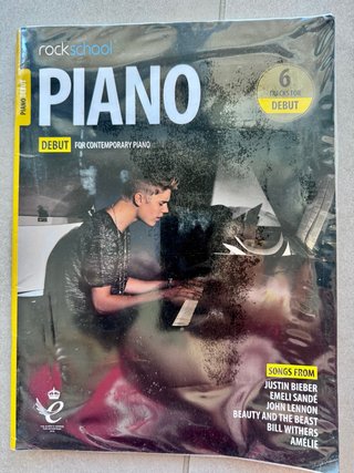 Libro de Piano Rockschool Debut