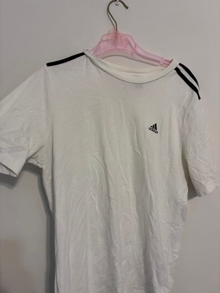 Camiseta adidas blanca