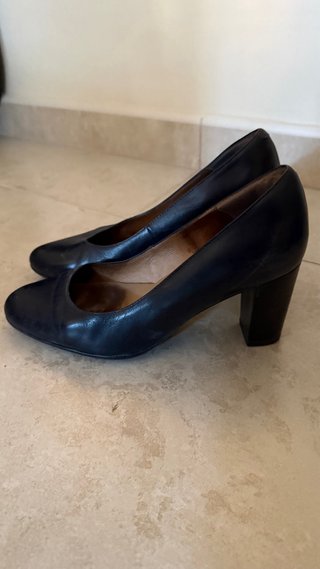 REGALO Zapatos de salón azul marino