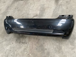 Paragolpes Trasero BMW E46 Compact Pack M