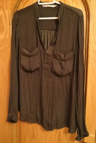 Blusa Marrón Satinada con bolsillos Trafaluc