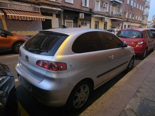 SEAT Ibiza 2004 1.4 gasolina
