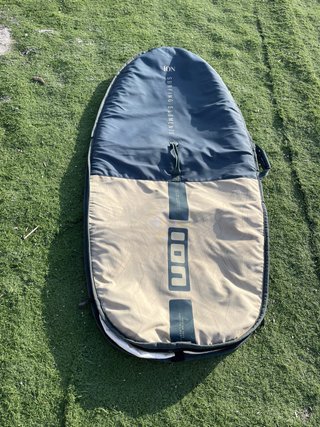 Funda para Tabla de wing  marca ION (75-85 Litros)