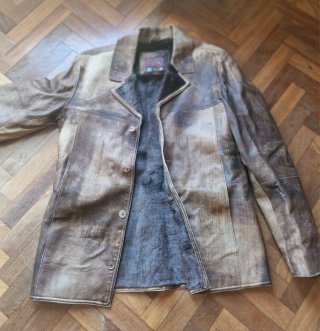 Cazadora de Piel Zara