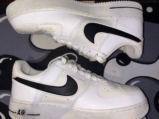 Zapatillas Nike Air Force 1 Blancas y Negras