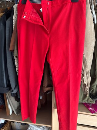 Conjunto Pantalón Rojo y Camisa Cuadros