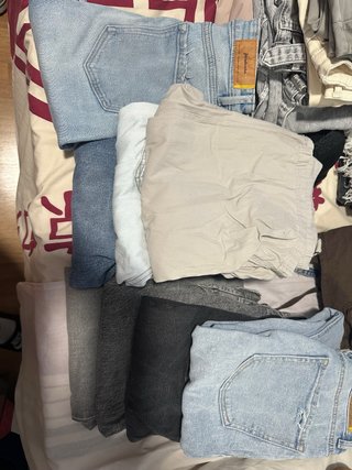 Lote de pantalones, faldas y short...