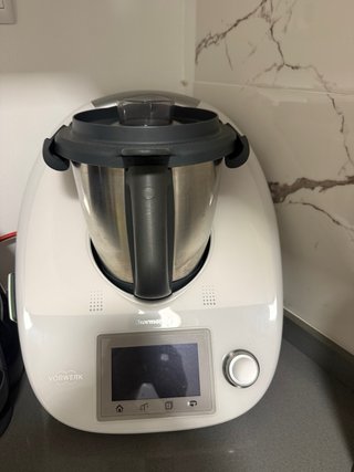 Thermomix TM5 Vorwerk con todos sus accesorios