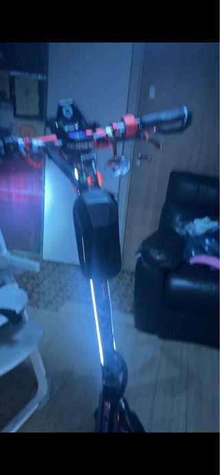 Patinete eléctrico con luces LED  Smartgyro DGT