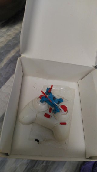 Dron radiocontrol blanco sin cargador Envío