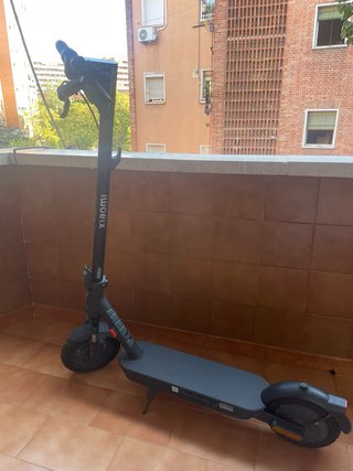 Patinete Eléctrico Xiaomi Mi Electric Scooter 5