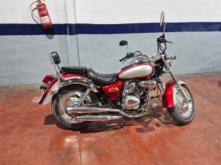 Keeway Superlight 125