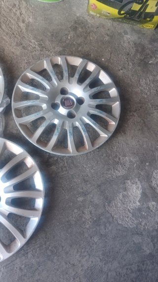 3 Tapacubos Fiat 15 pulgadas