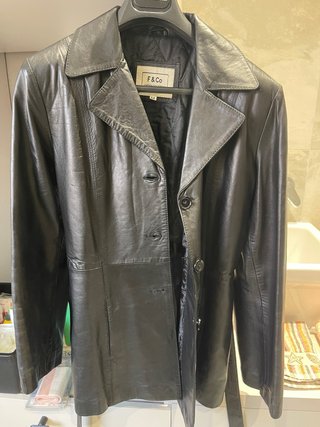 Chaquetón de Piel Negro F&Co Talla M