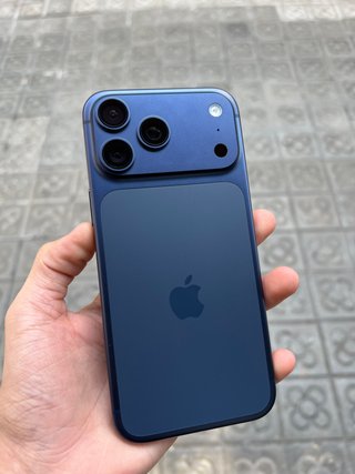 iPhone 17 Pro Max 256GB / Seminuevo