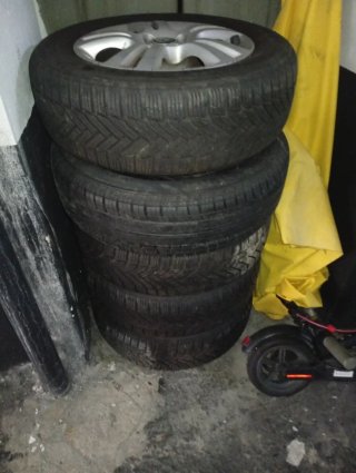 4 Ruedas Michelin con Llantas y disco
