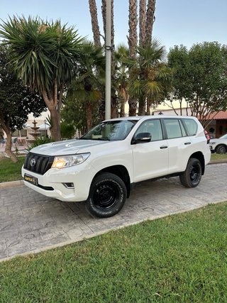 Toyota Land Cruiser 150 2019