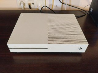 Consola Xbox One S Blanca