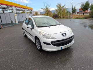 Peugeot 207 2009