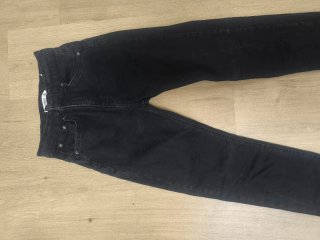 Pantalones Vaqueros Negros Pull&Bear Talla M