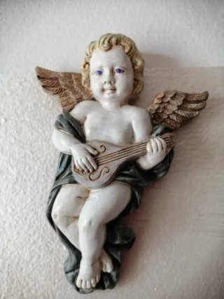 Angelo in ceramica di Faenza