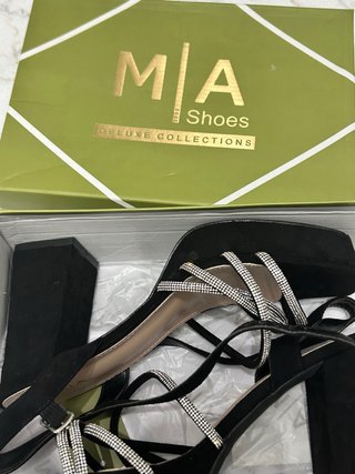 Tacones Negros Mia Shoes