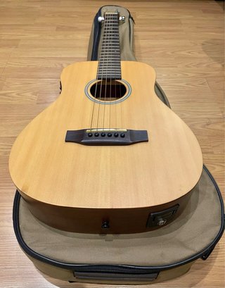 Guitarra Acústica Sigma TM-12 E Traveller