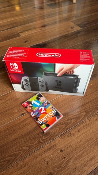 Nintendo Switch Gris + Juego 1-2-Switch