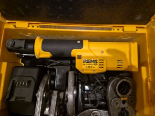 Prensa REMS Mini-Press 22V ACC