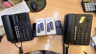 Pack 2 teléfonos inalambricos + 2 moviles