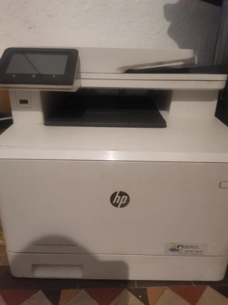 Impresora HP Color LaserJet Pro MFP M477fdn