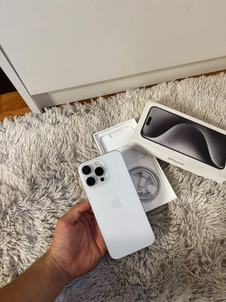 iPhone 15 Pro Max Blanco