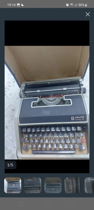 Máquina de escribir Olivetti Lettera DL