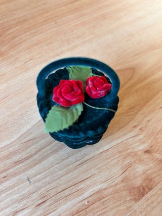 Cajita para joyas con rosas