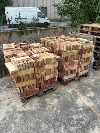 Ladrillos de Obra Vista