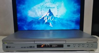 Lettore DVD e CD LG