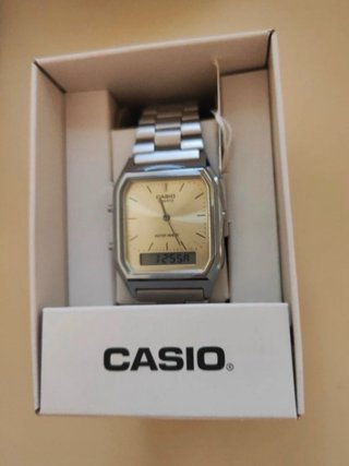 Reloj Casio Unisex Plateado