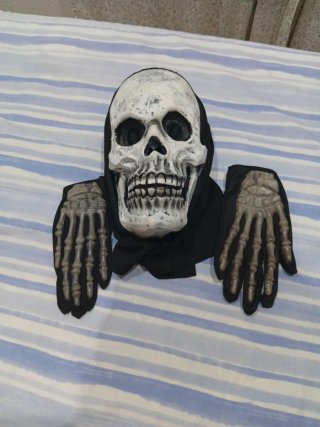 Máscara de Esqueleto y Guantes